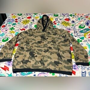 Express Tan and Black Camouflage Hoodie XL